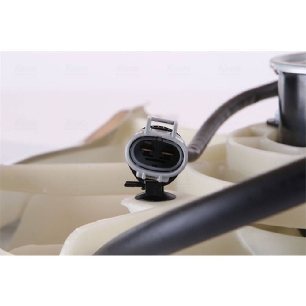 Jäähdyttimen tuuletin 13-00280