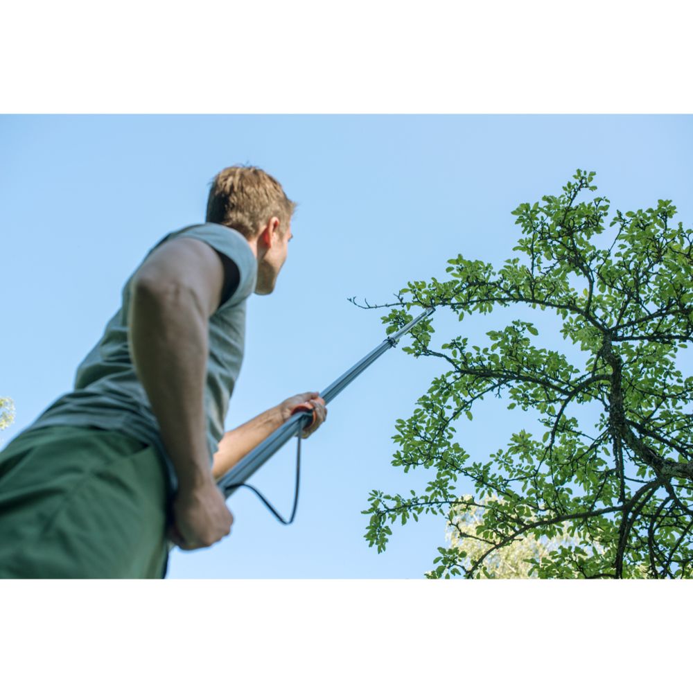 Fiskars PowerGear teleskopisk universalklippare UPN86